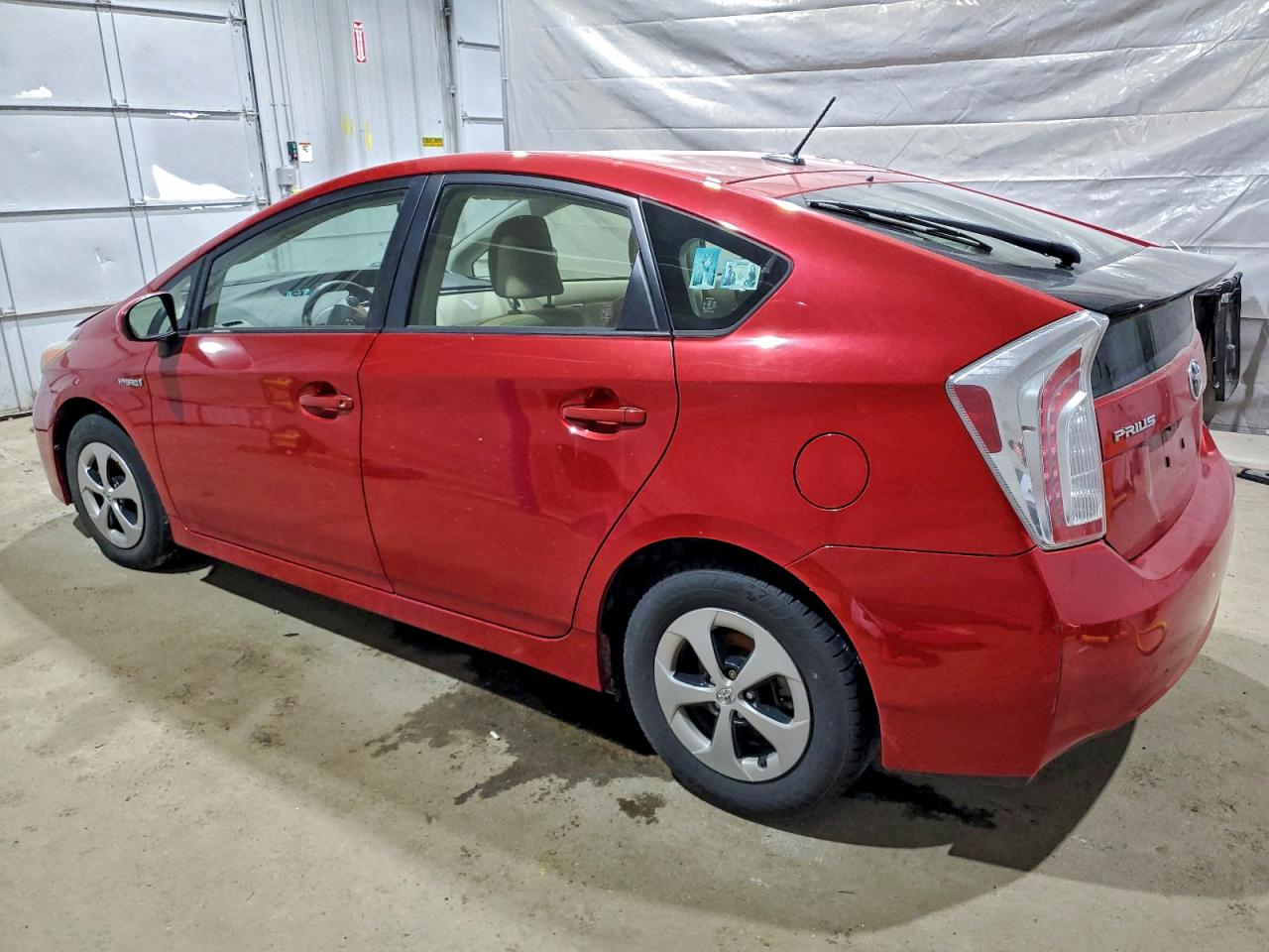 2013 TOYOTA PRIUS photo 2