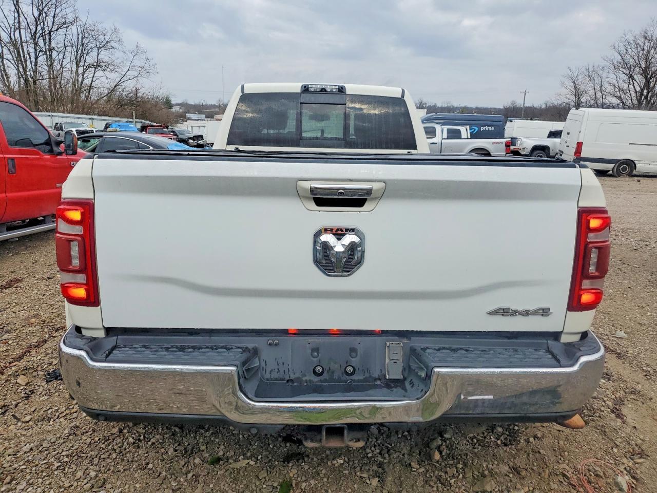 2020 RAM 3500 LARAMIE photo 6