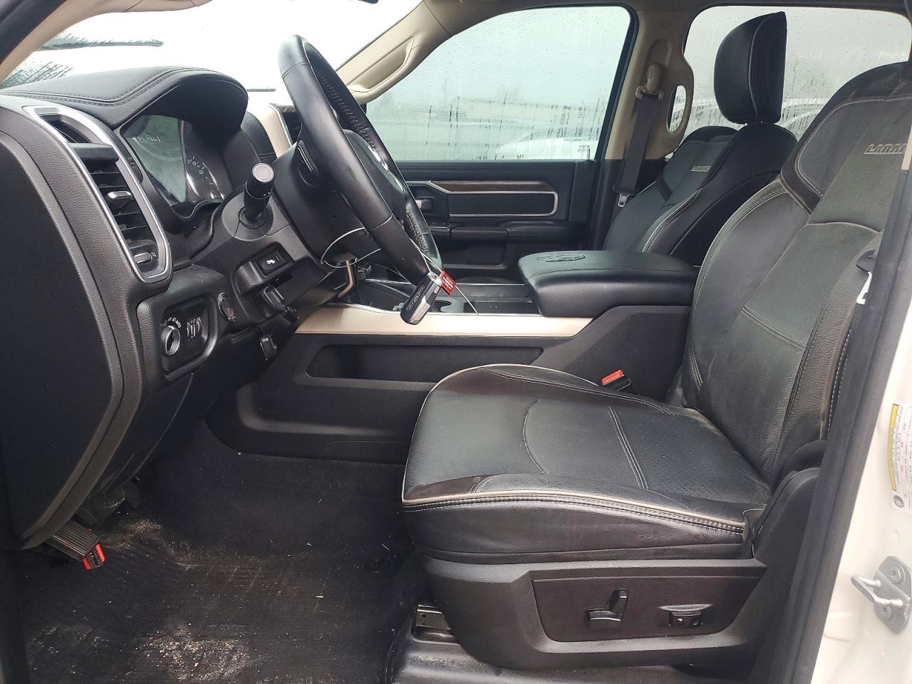 2020 RAM 3500 LARAMIE photo 7