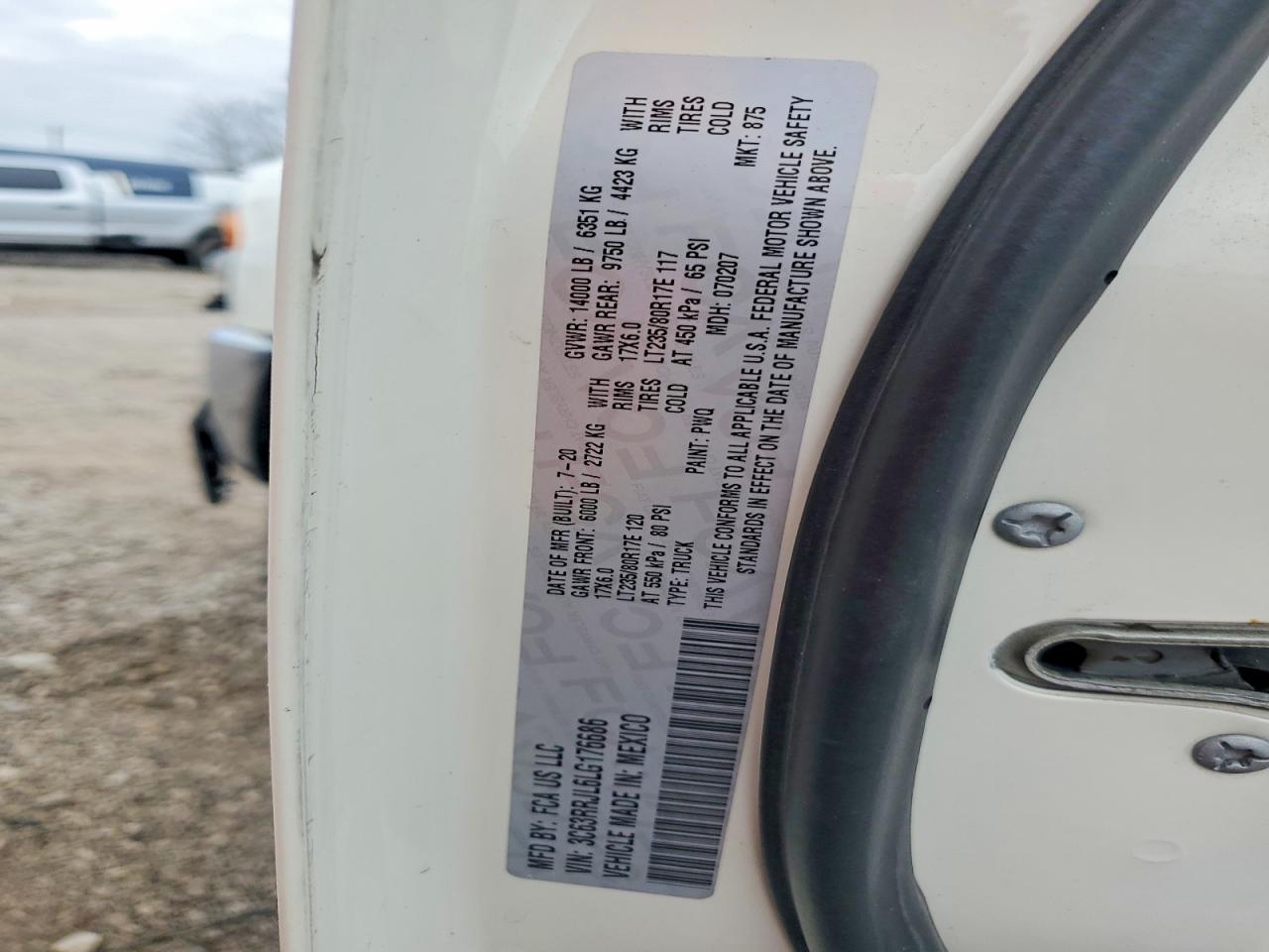 2020 RAM 3500 LARAMIE photo 12