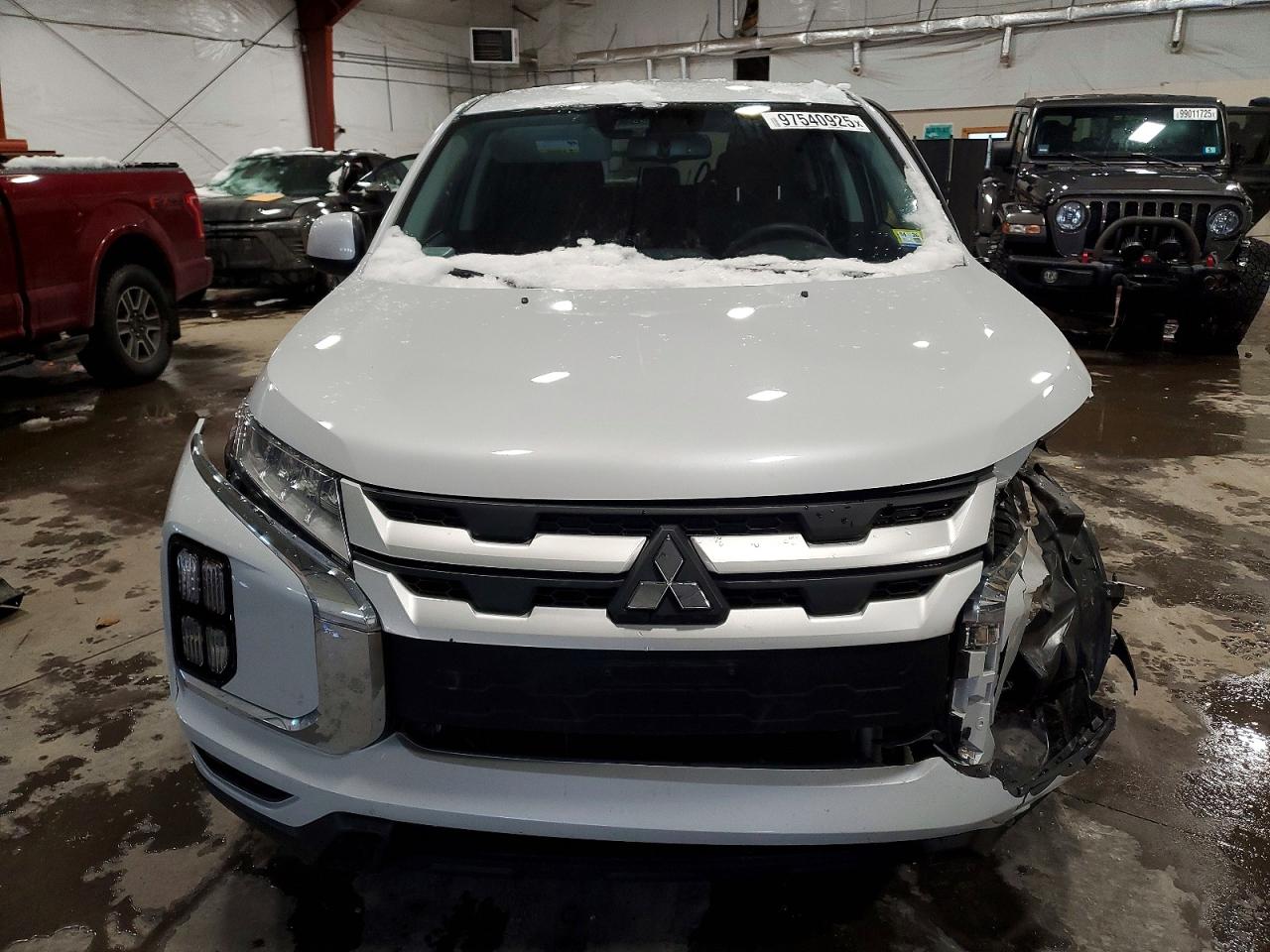 2024 MITSUBISHI OUTLANDER SPORT S/SE photo 5