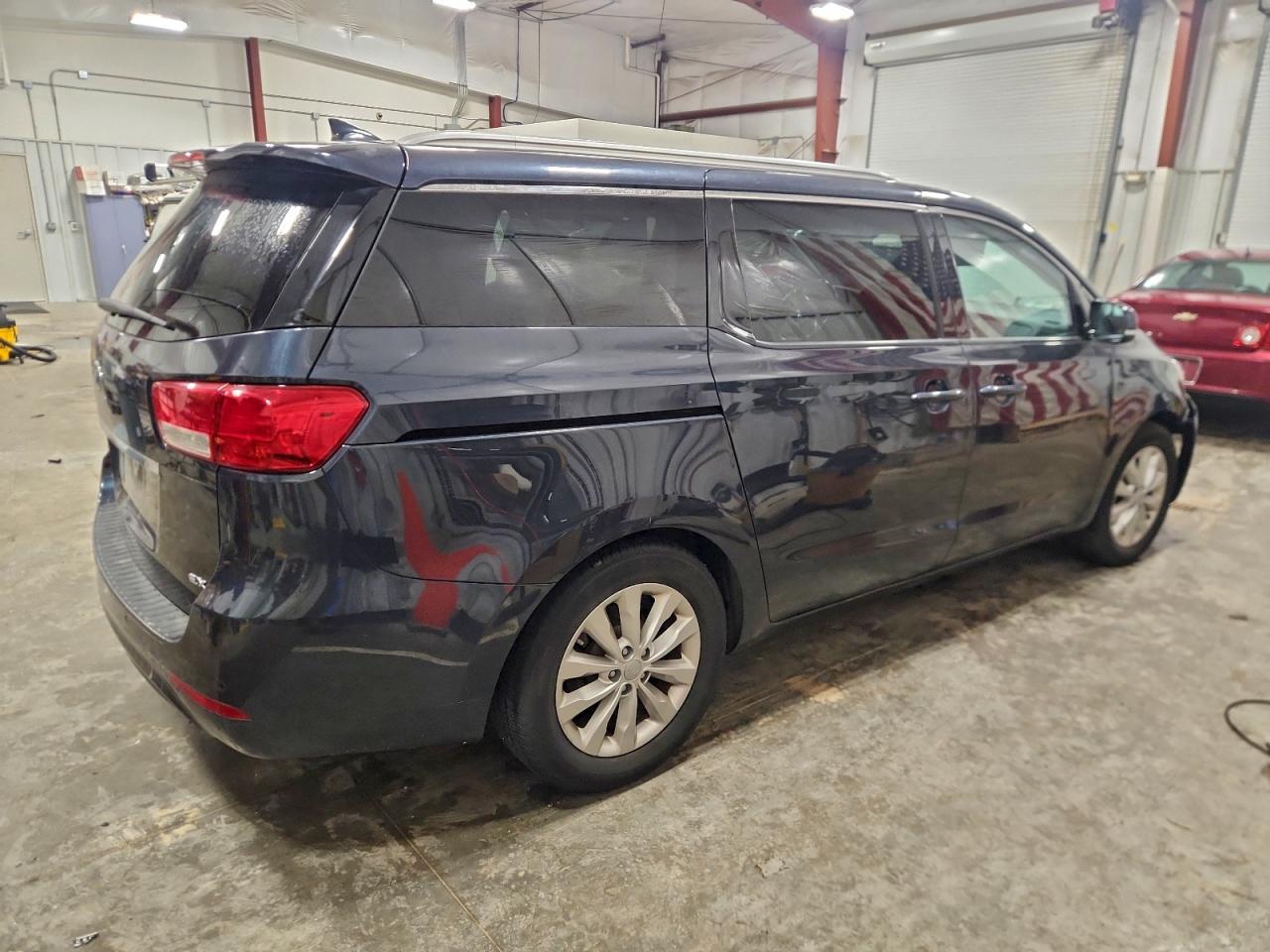 2016 KIA SEDONA EX photo 3