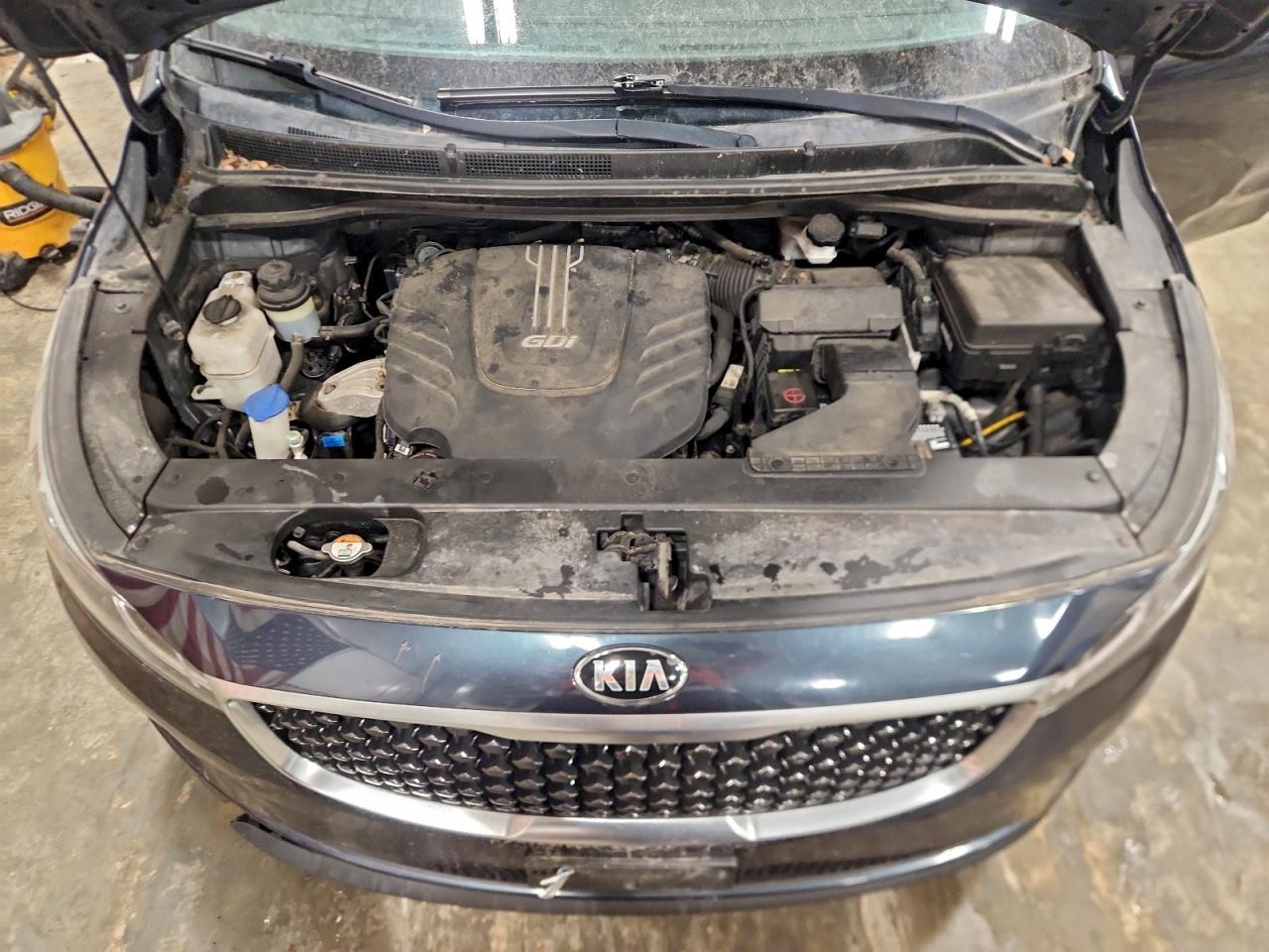 2016 KIA SEDONA EX photo 12