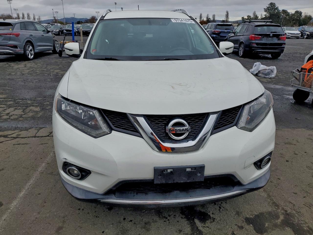 2016 NISSAN ROGUE S photo 5