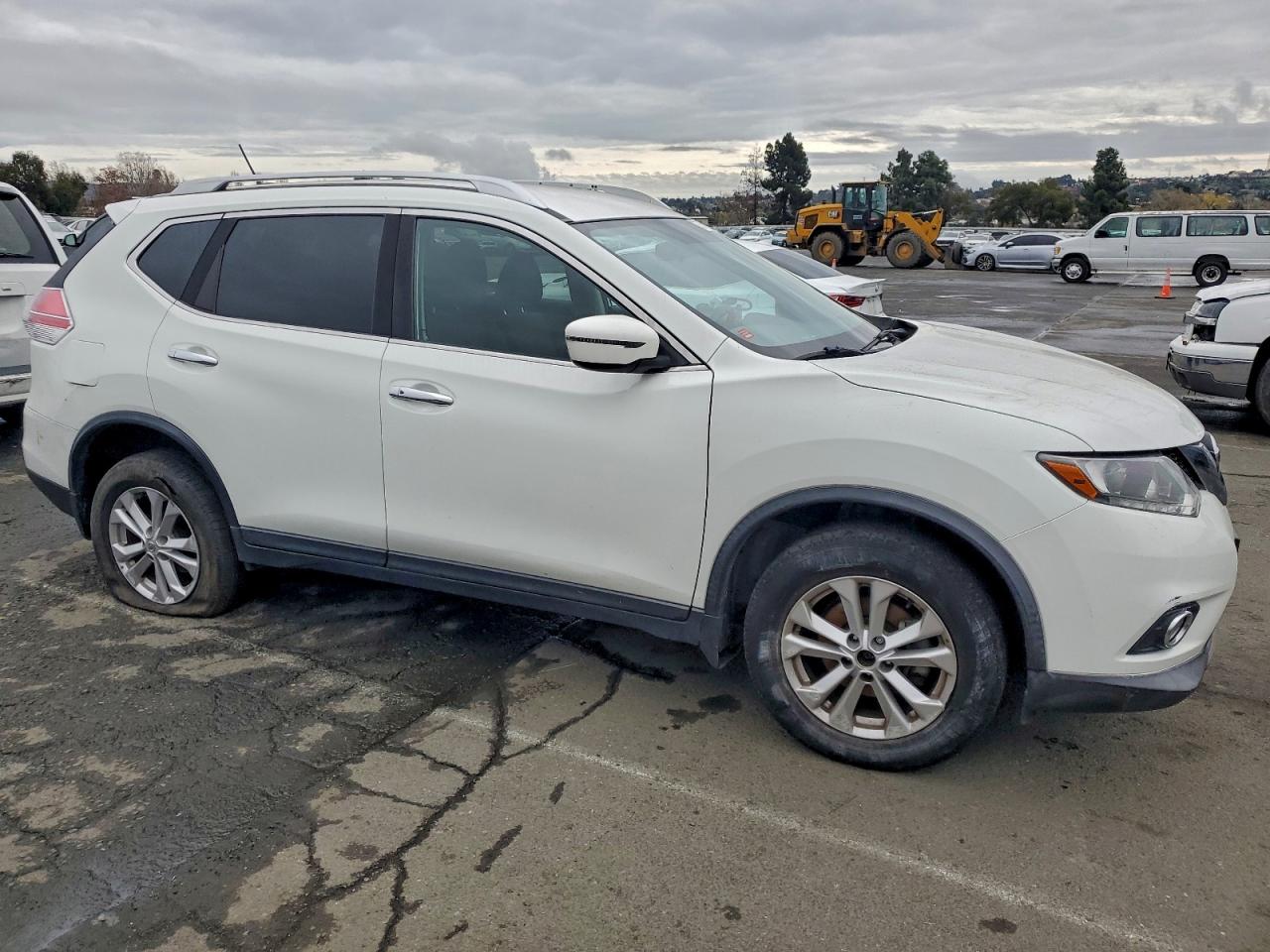 2016 NISSAN ROGUE S photo 4