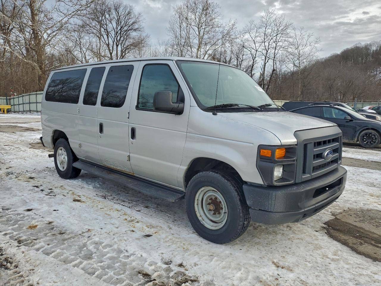 2011 FORD ECONOLINE E250 VAN photo 4