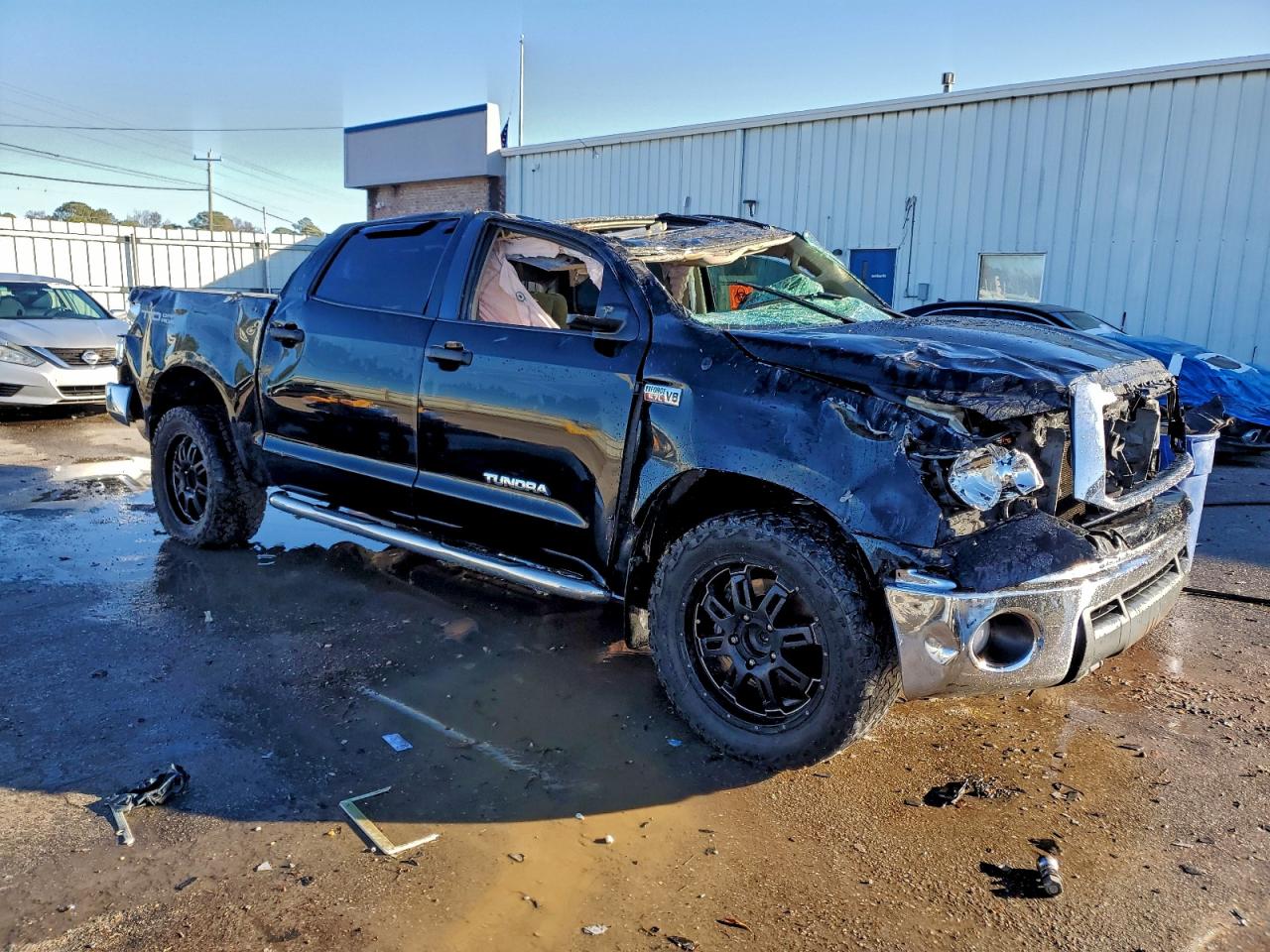 2010 TOYOTA TUNDRA CREWMAX SR5 photo 4