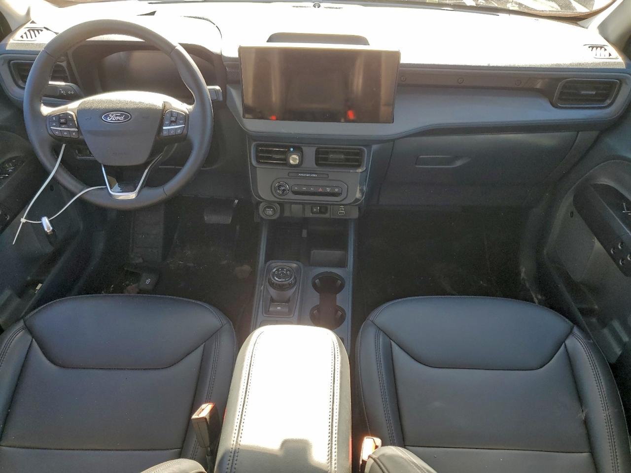 2025 FORD MAVERICK LARIAT photo 8