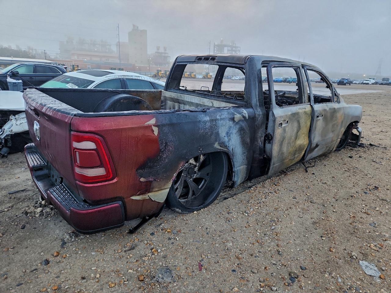 2023 RAM 1500 LARAMIE photo 3