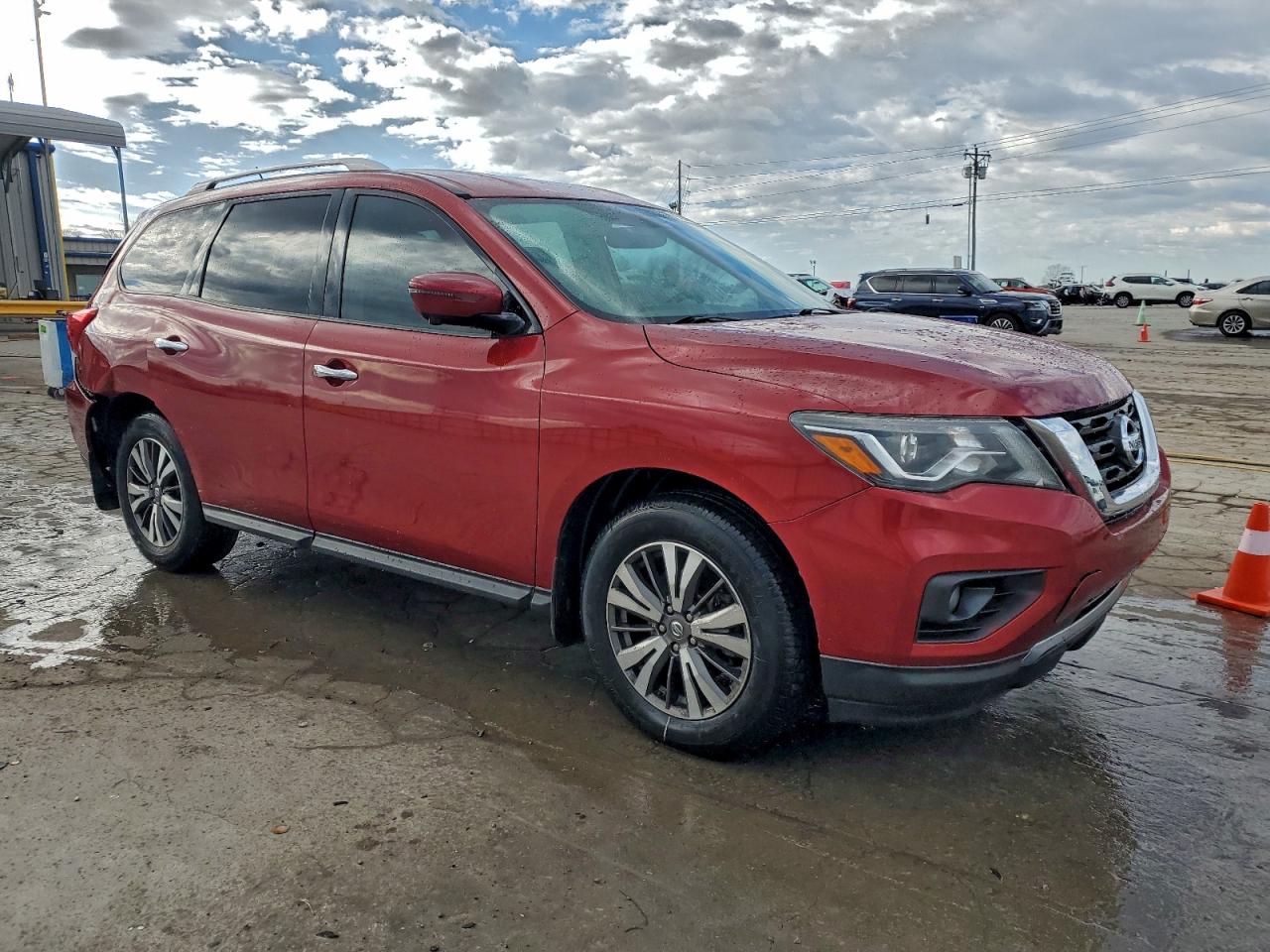 2017 NISSAN PATHFINDER S photo 4