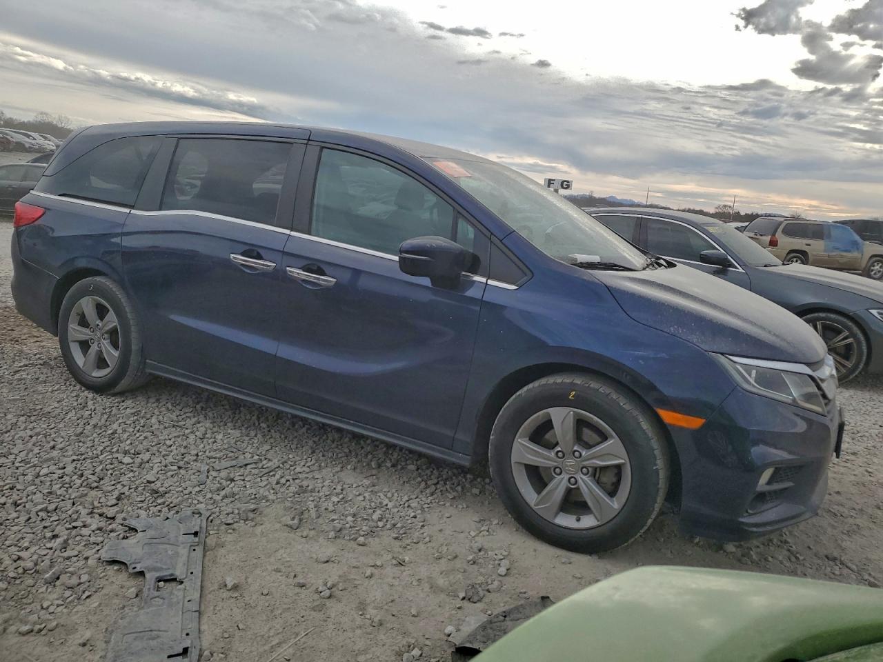 2019 HONDA ODYSSEY EX photo 4