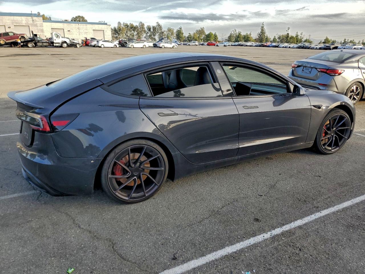 2024 TESLA MODEL 3 photo 3