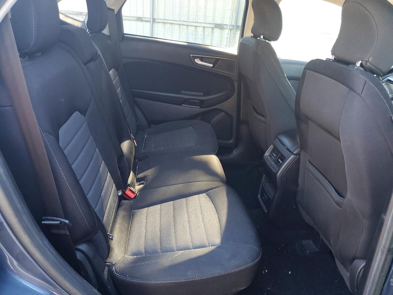 2018 FORD EDGE SE photo 31