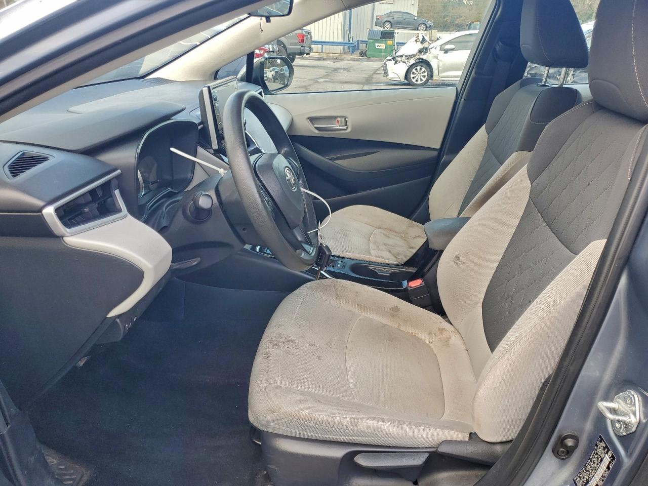 2020 TOYOTA COROLLA LE photo 7