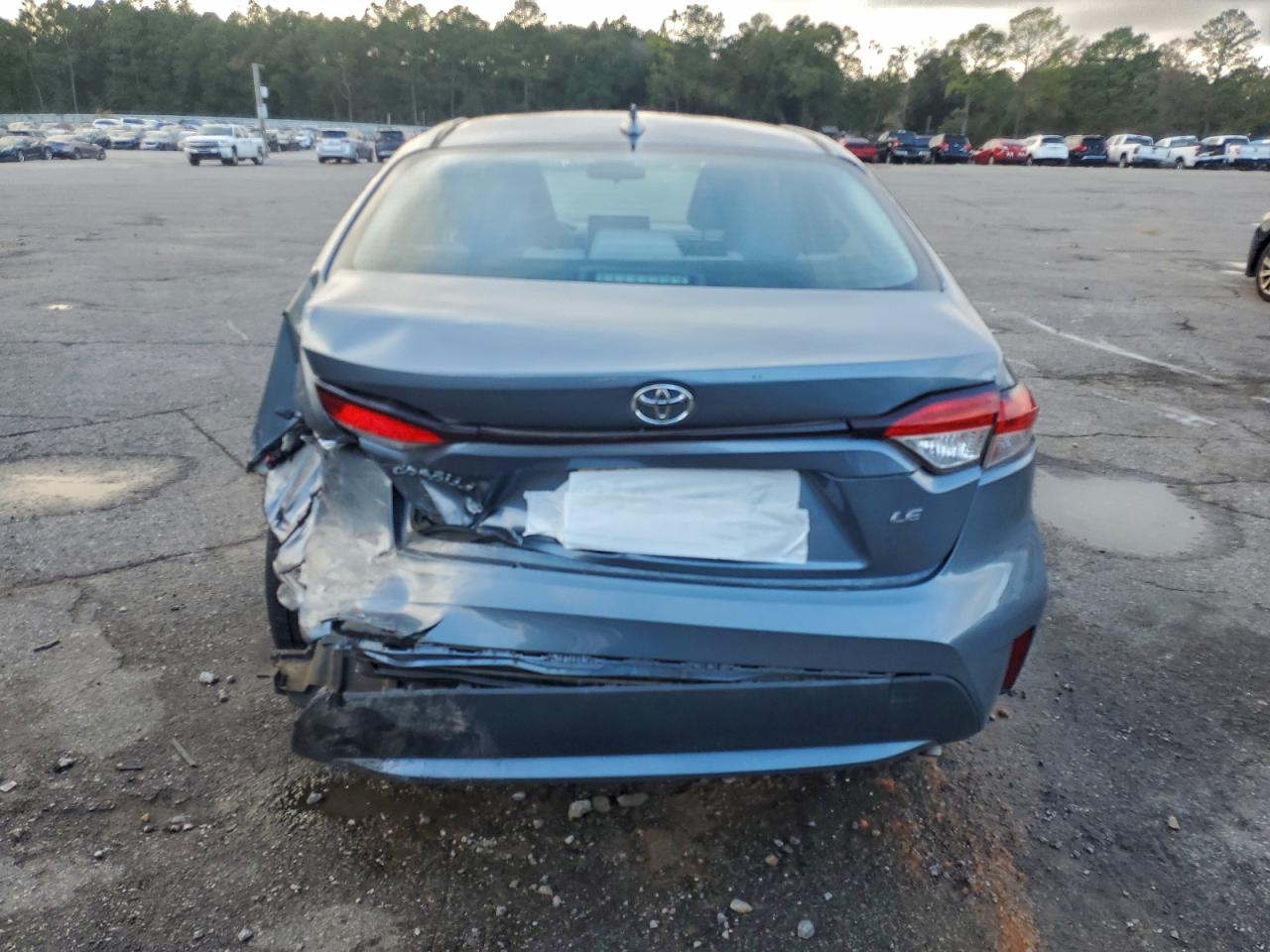 2020 TOYOTA COROLLA LE photo 6