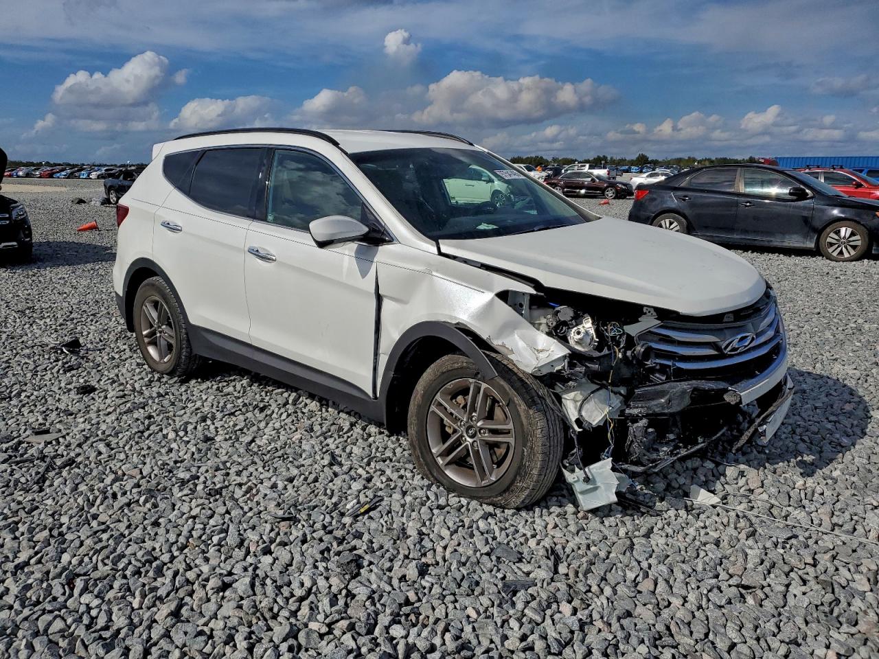2017 HYUNDAI SANTA FE SPORT photo 4
