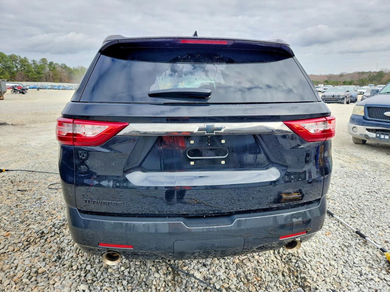 2019 CHEVROLET TRAVERSE LS photo 6