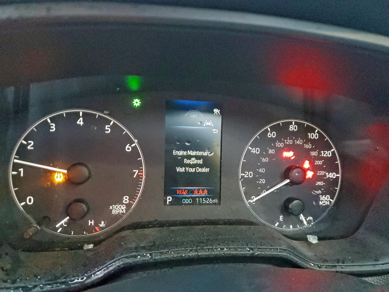 2025 TOYOTA COROLLA CROSS LE photo 17