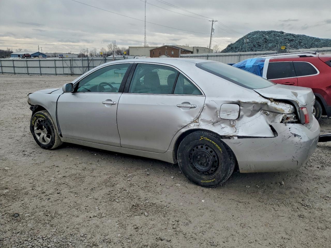 2009 TOYOTA CAMRY BASE photo 2