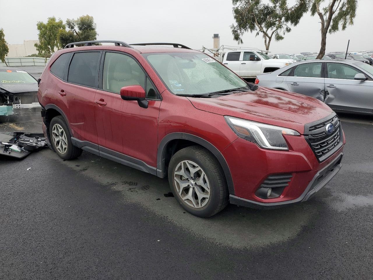 2024 SUBARU FORESTER PREMIUM photo 4