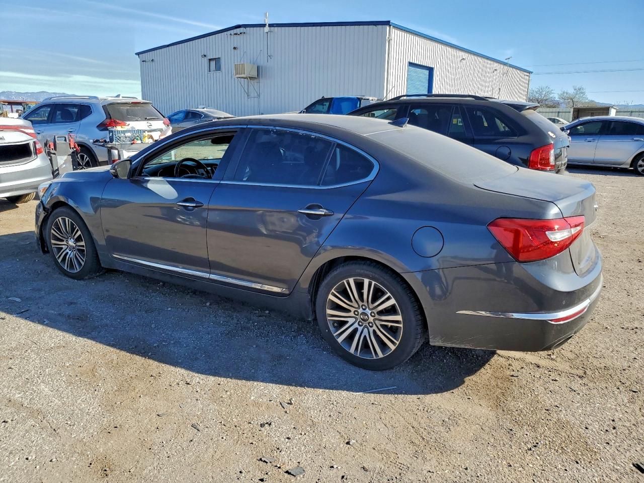 2014 KIA CADENZA PREMIUM photo 2