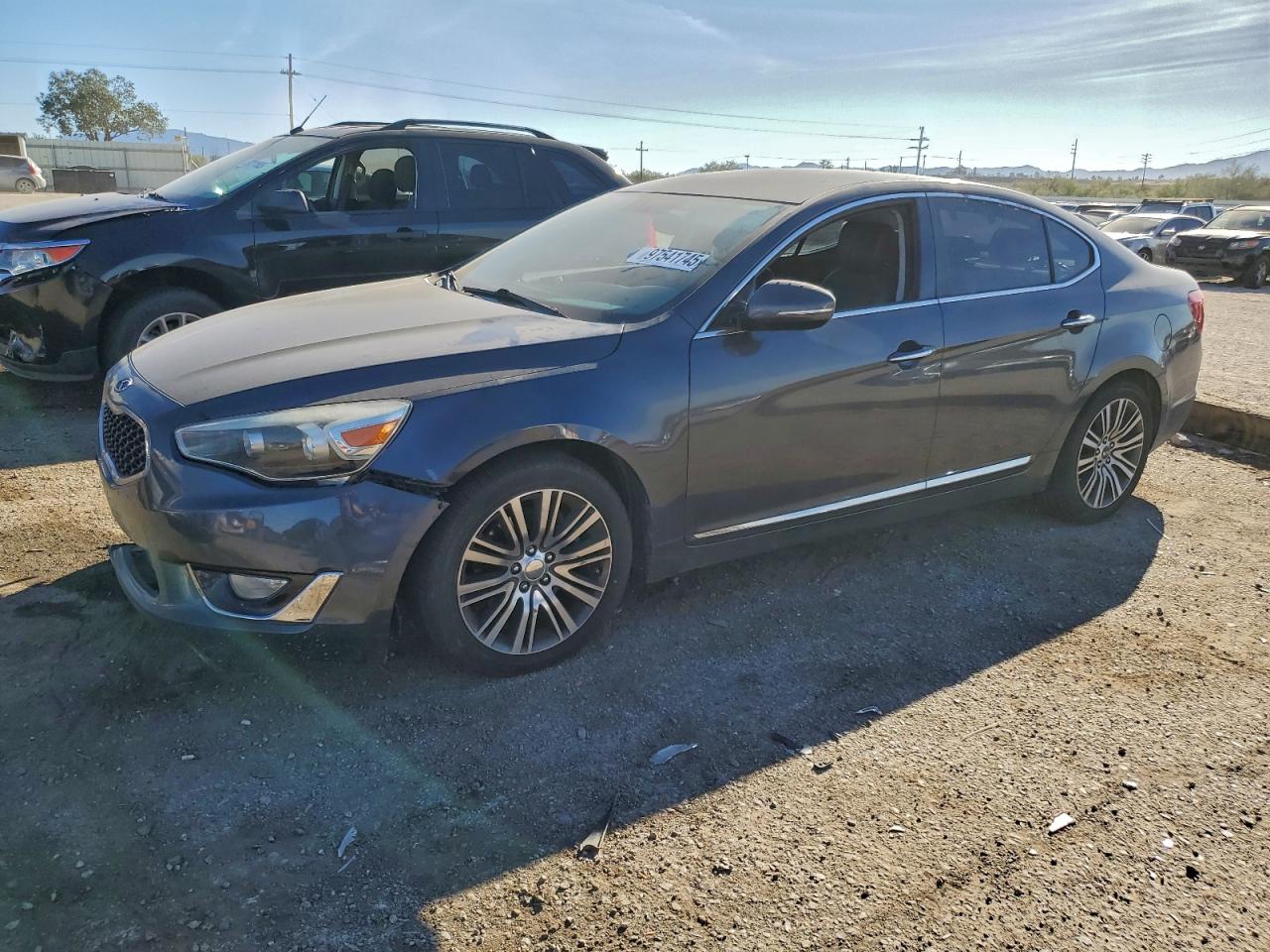 2014 KIA CADENZA