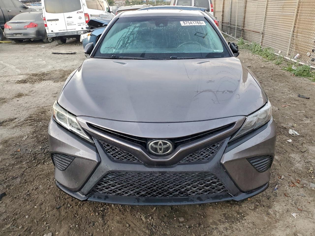 2019 TOYOTA CAMRY L photo 5