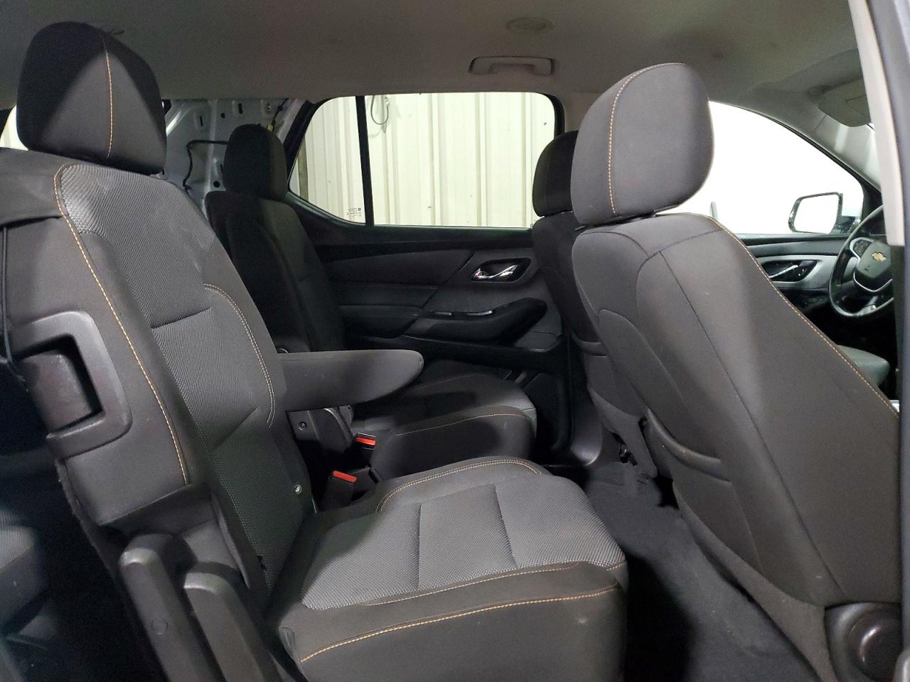 2020 CHEVROLET TRAVERSE LT photo 11
