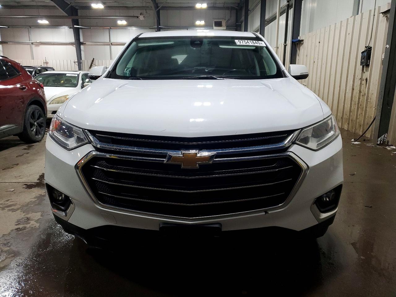 2020 CHEVROLET TRAVERSE LT photo 5