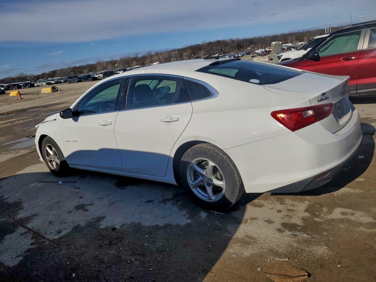 2016 CHEVROLET MALIBU LS photo 2