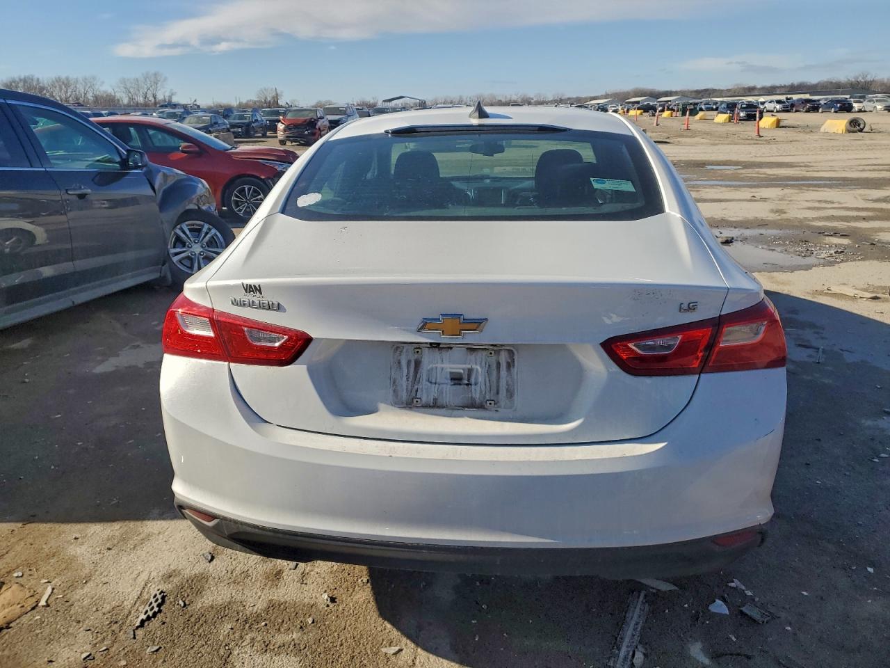 2016 CHEVROLET MALIBU LS photo 6
