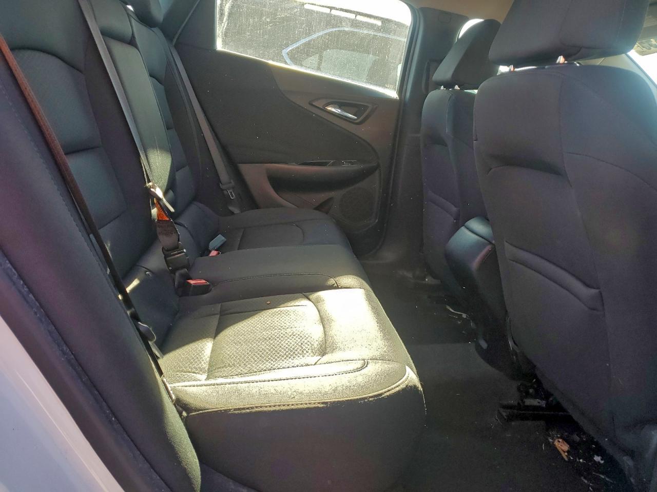 2016 CHEVROLET MALIBU LS photo 10