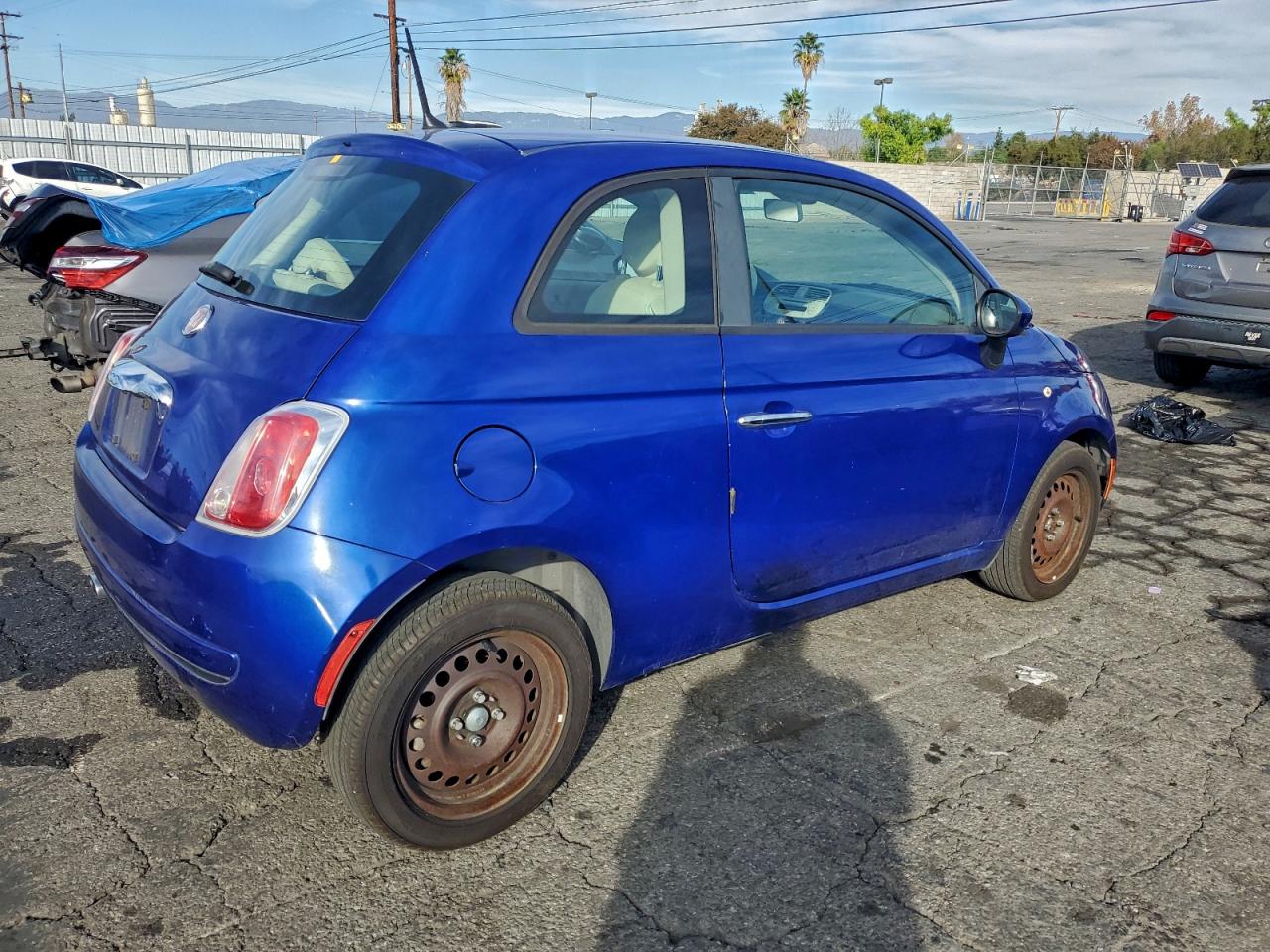 2013 FIAT 500 POP photo 9