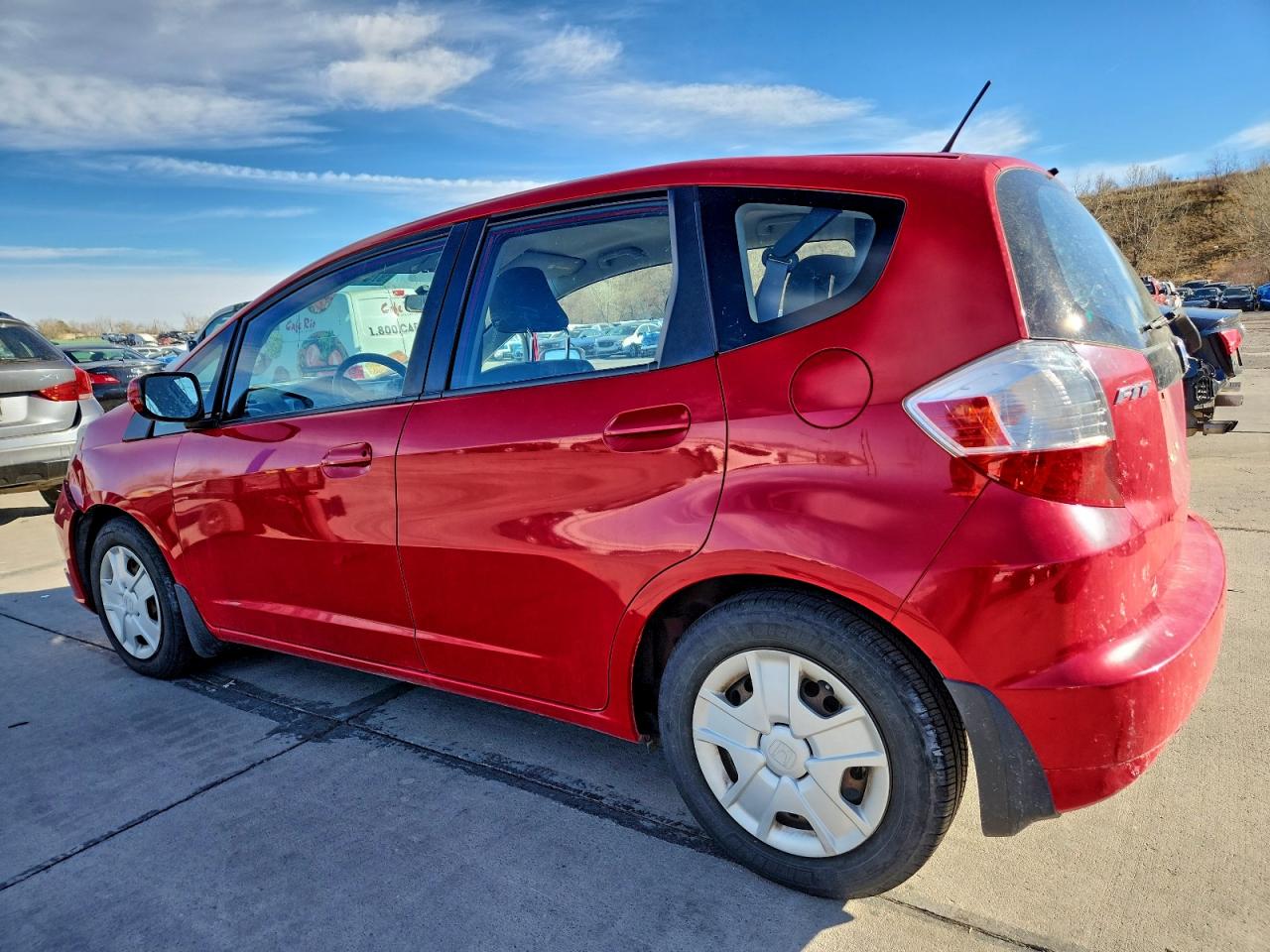 2013 HONDA FIT photo 2