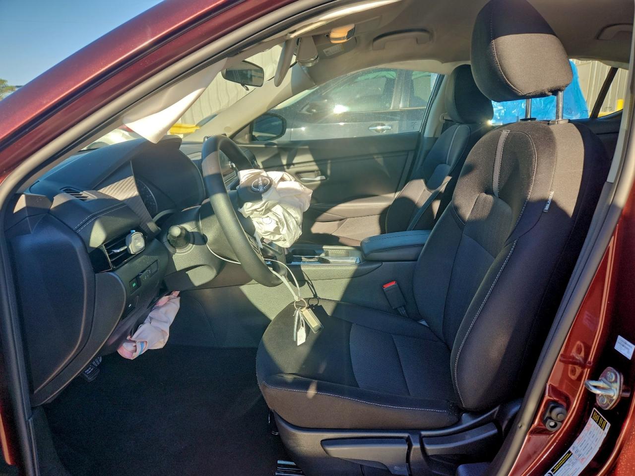 2025 NISSAN SENTRA SV photo 13