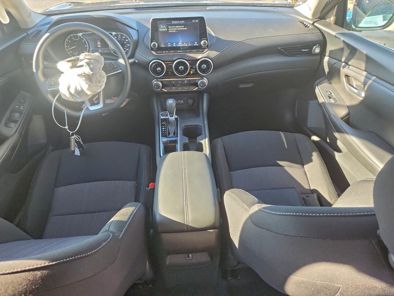 2025 NISSAN SENTRA SV photo 15