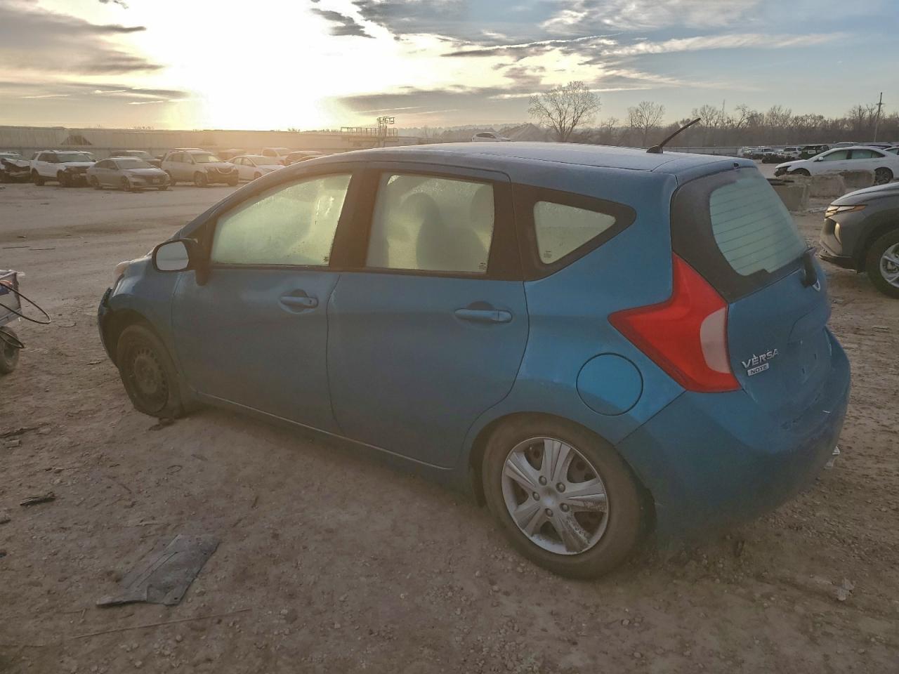 2014 NISSAN VERSA NOTE S photo 2