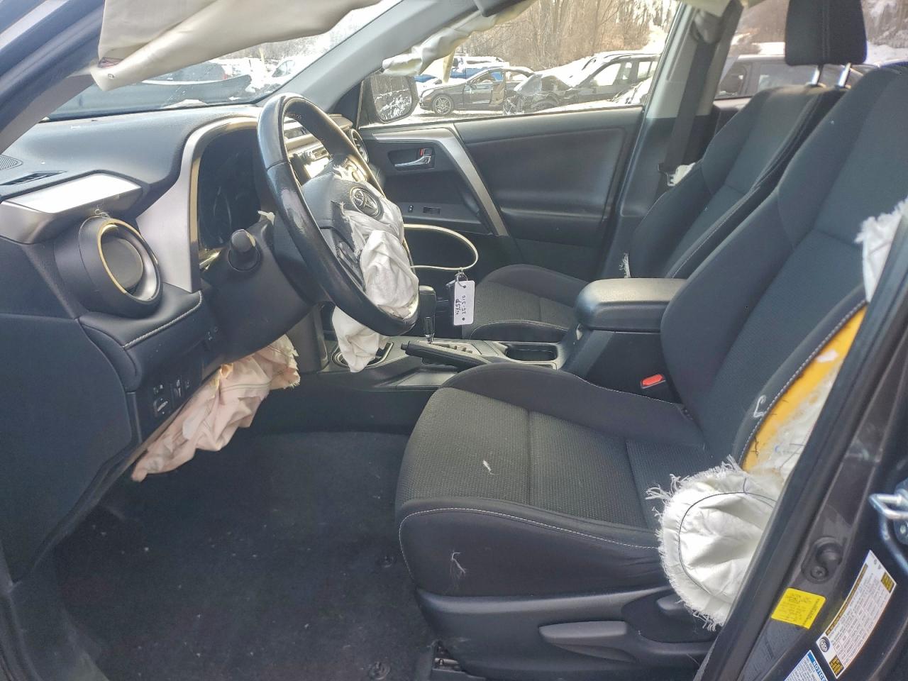 2018 TOYOTA RAV4 ADVENTURE photo 7