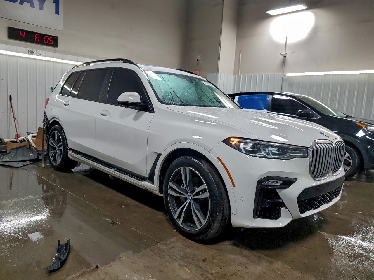 2020 BMW X7 XDRIVE40I photo 4