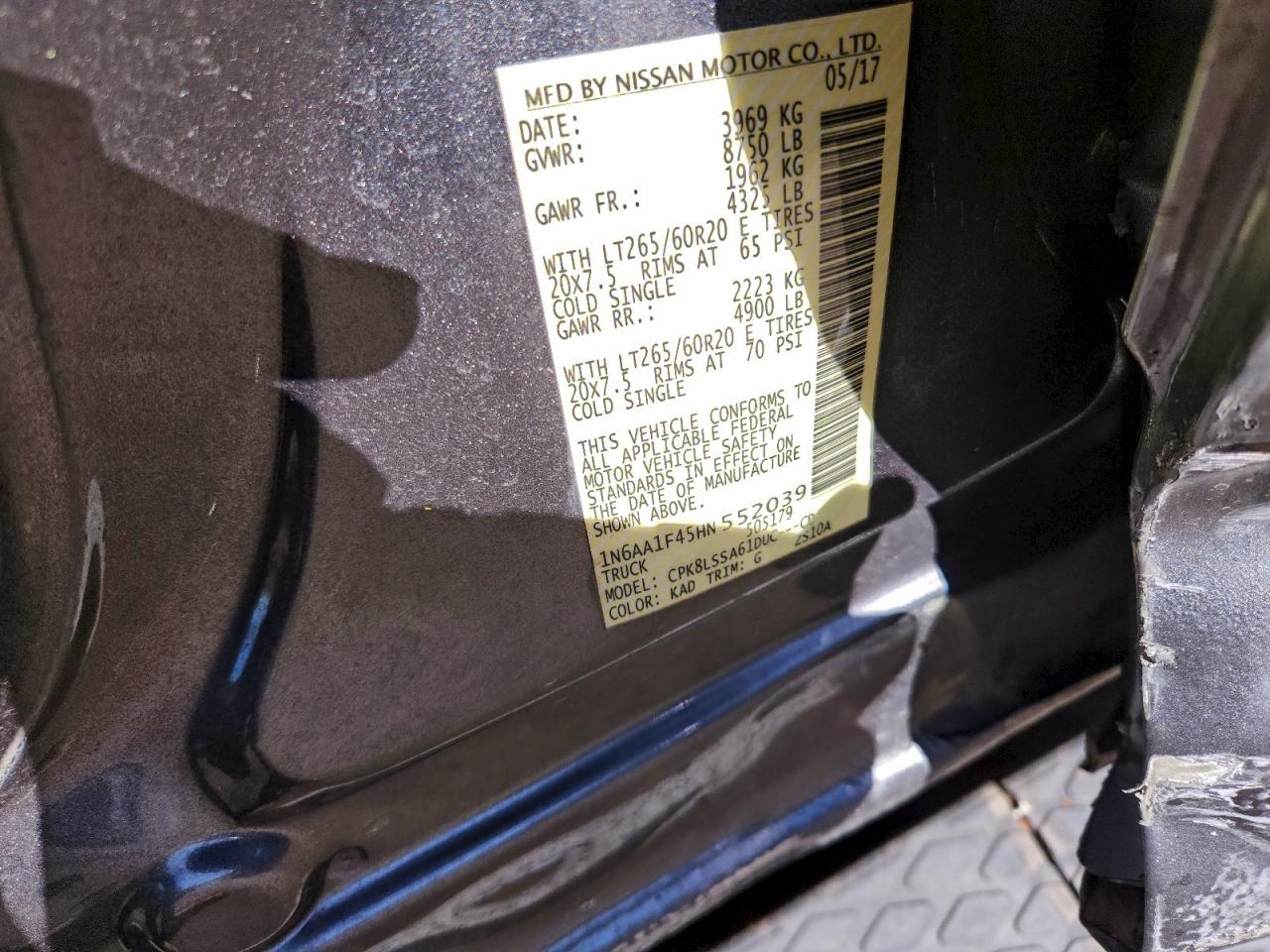 2017 NISSAN TITAN XD SL photo 37