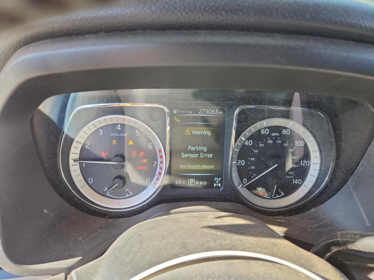 2017 NISSAN TITAN XD SL photo 25
