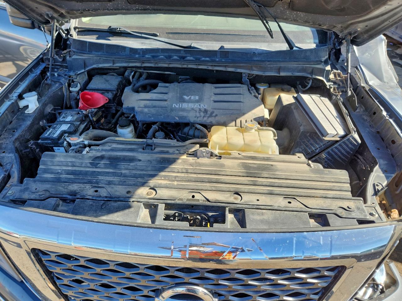 2017 NISSAN TITAN XD SL photo 31