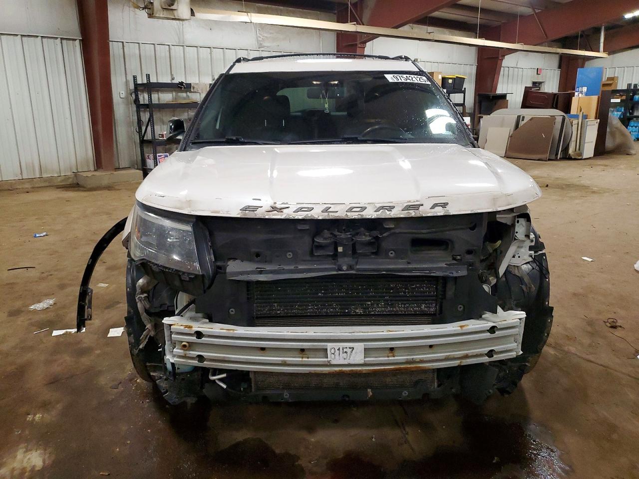 2017 FORD EXPLORER SPORT photo 9
