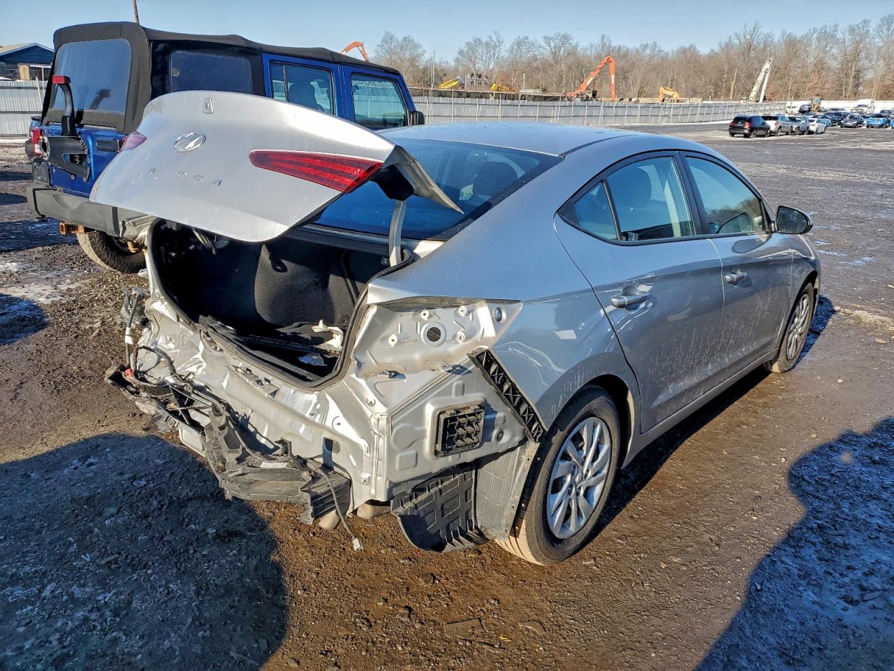 2020 HYUNDAI ELANTRA SE photo 3