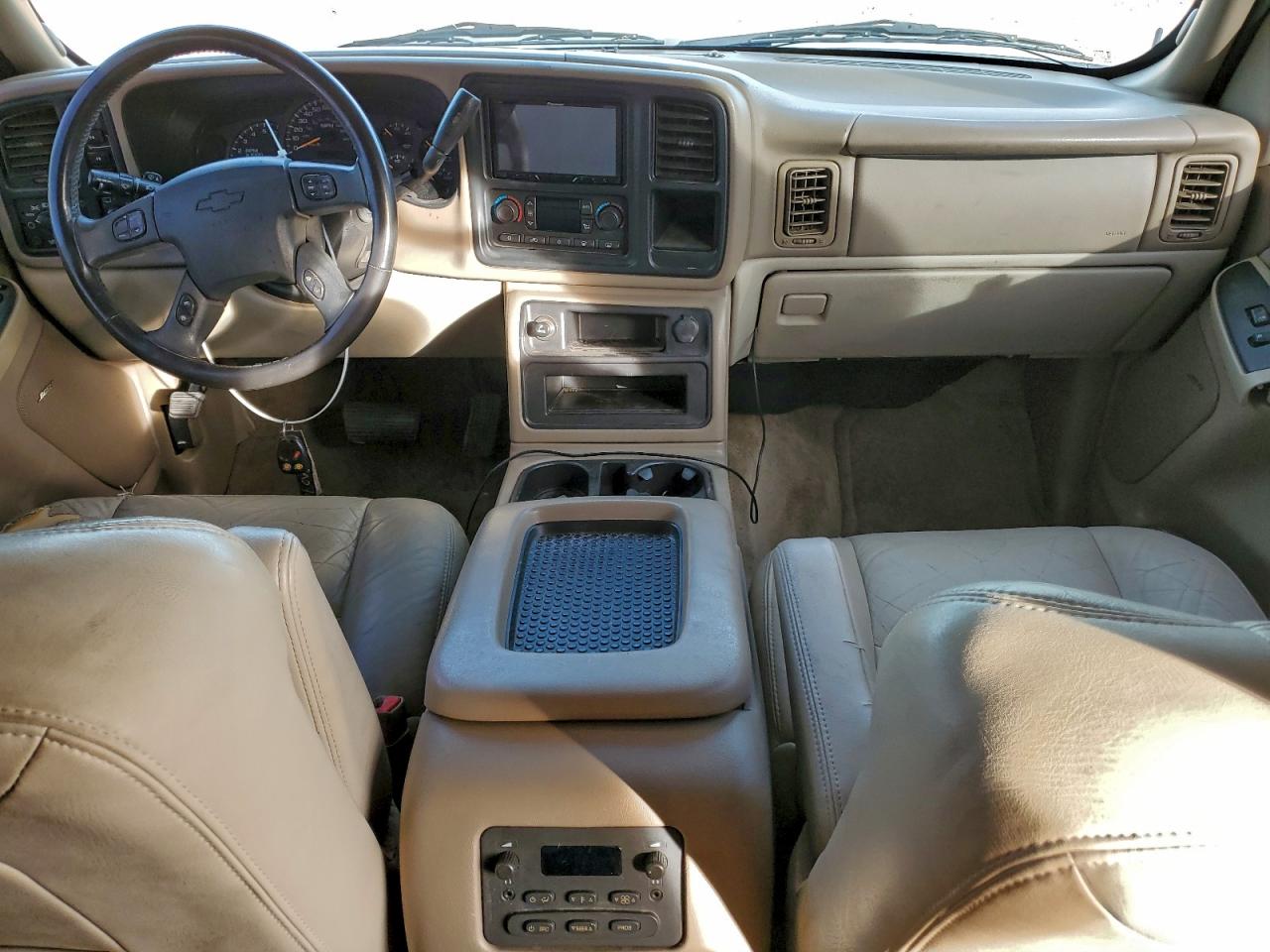 2003 CHEVROLET TAHOE K1500 photo 8
