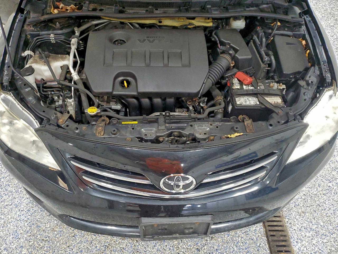 2013 TOYOTA COROLLA BASE photo 12
