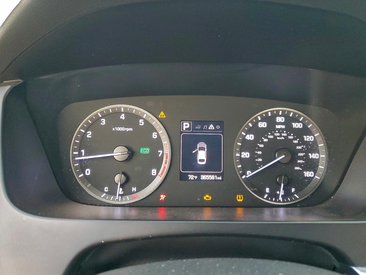 2015 HYUNDAI SONATA SE photo 9