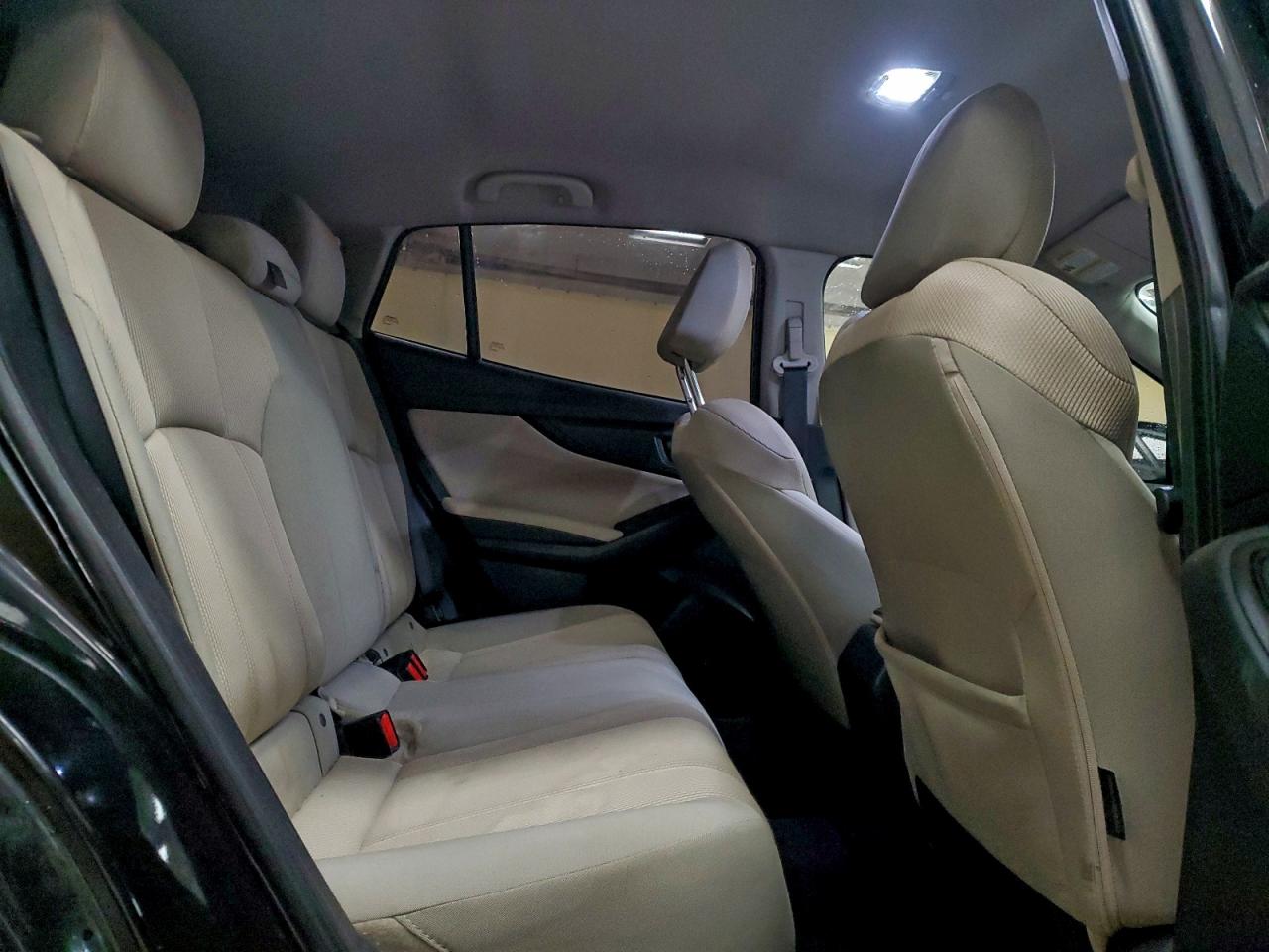 2019 SUBARU IMPREZA photo 10