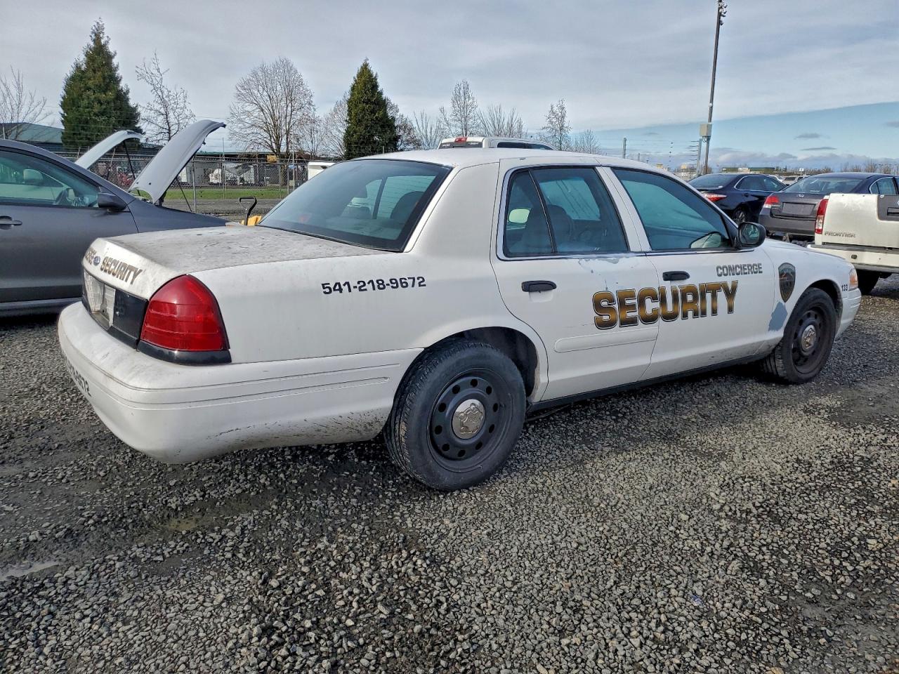 2004 FORD CROWN VICTORIA POLICE INTERCEPTOR photo 3