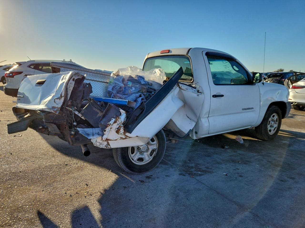2006 TOYOTA TACOMA photo 3